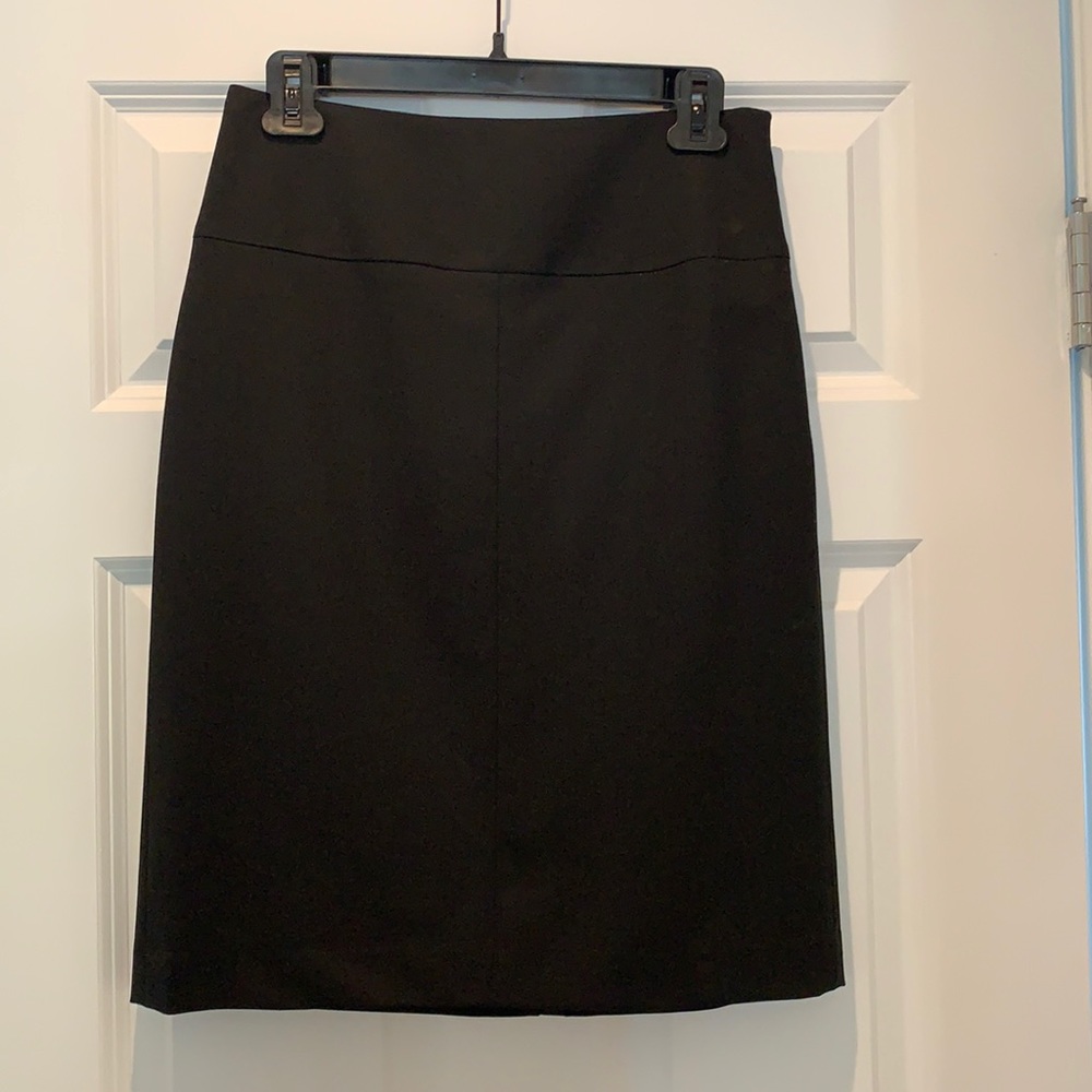 Banana Republic black pencil skirt